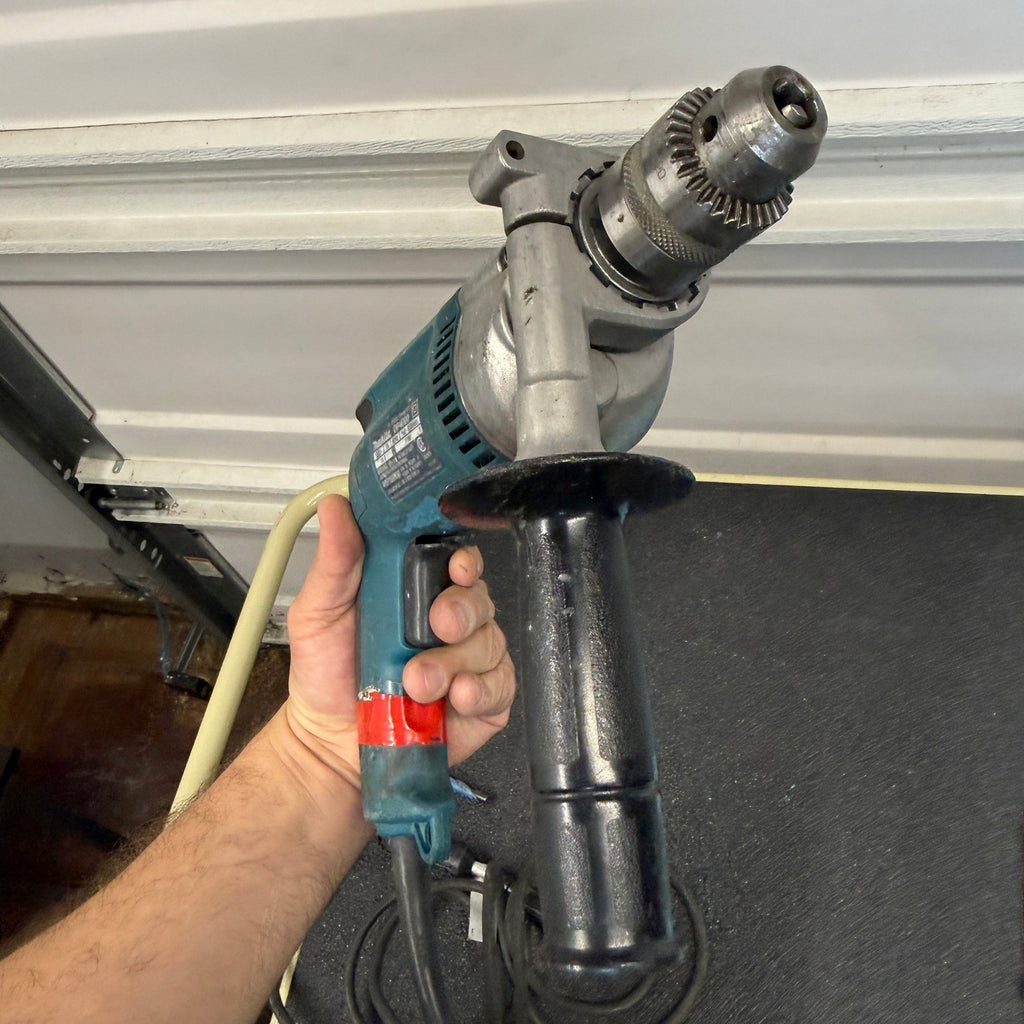 Makita DP4000 1/2" Drill Variable Speed (0 - 950 RPM), 7 AMP Corded