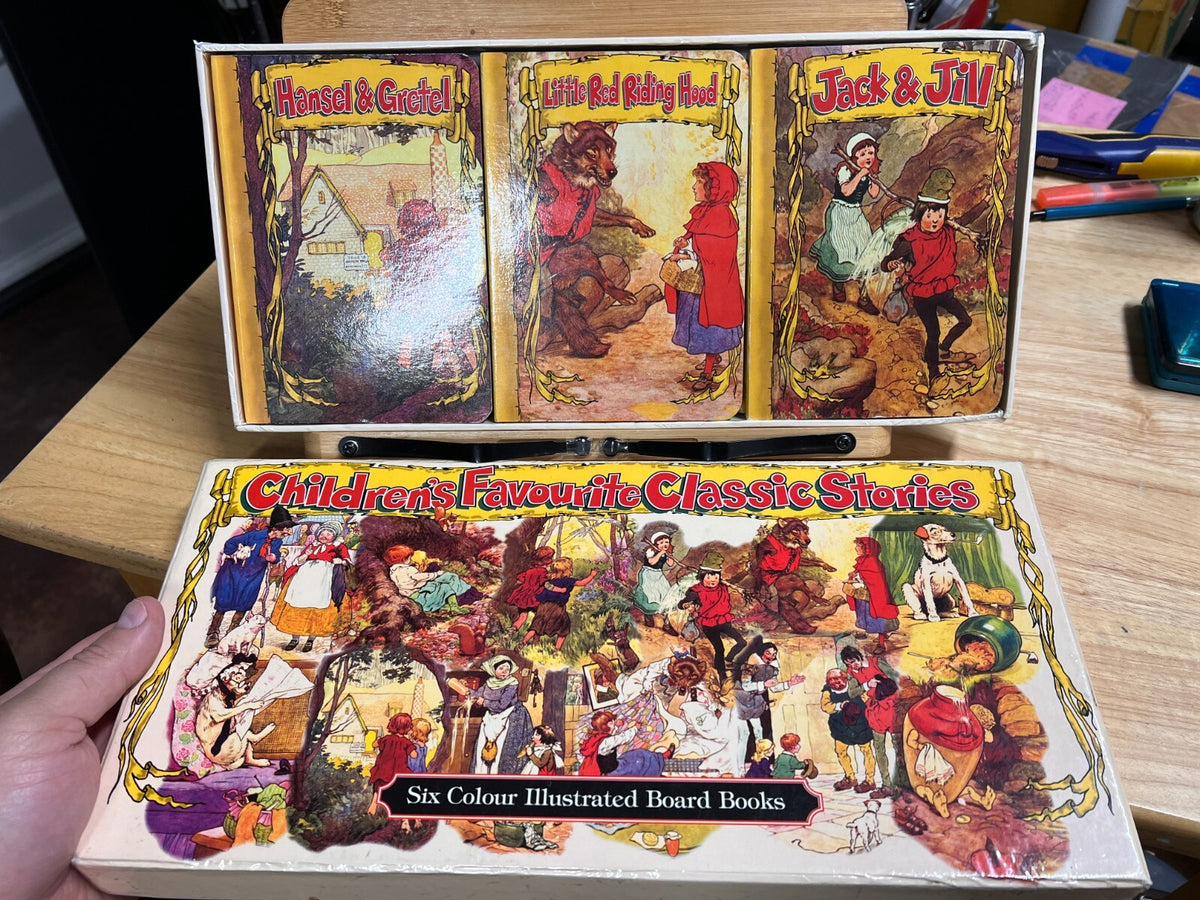 Children's Favourite Classic Stories - Box Set of 6 Board Books Nostalgic Retro
