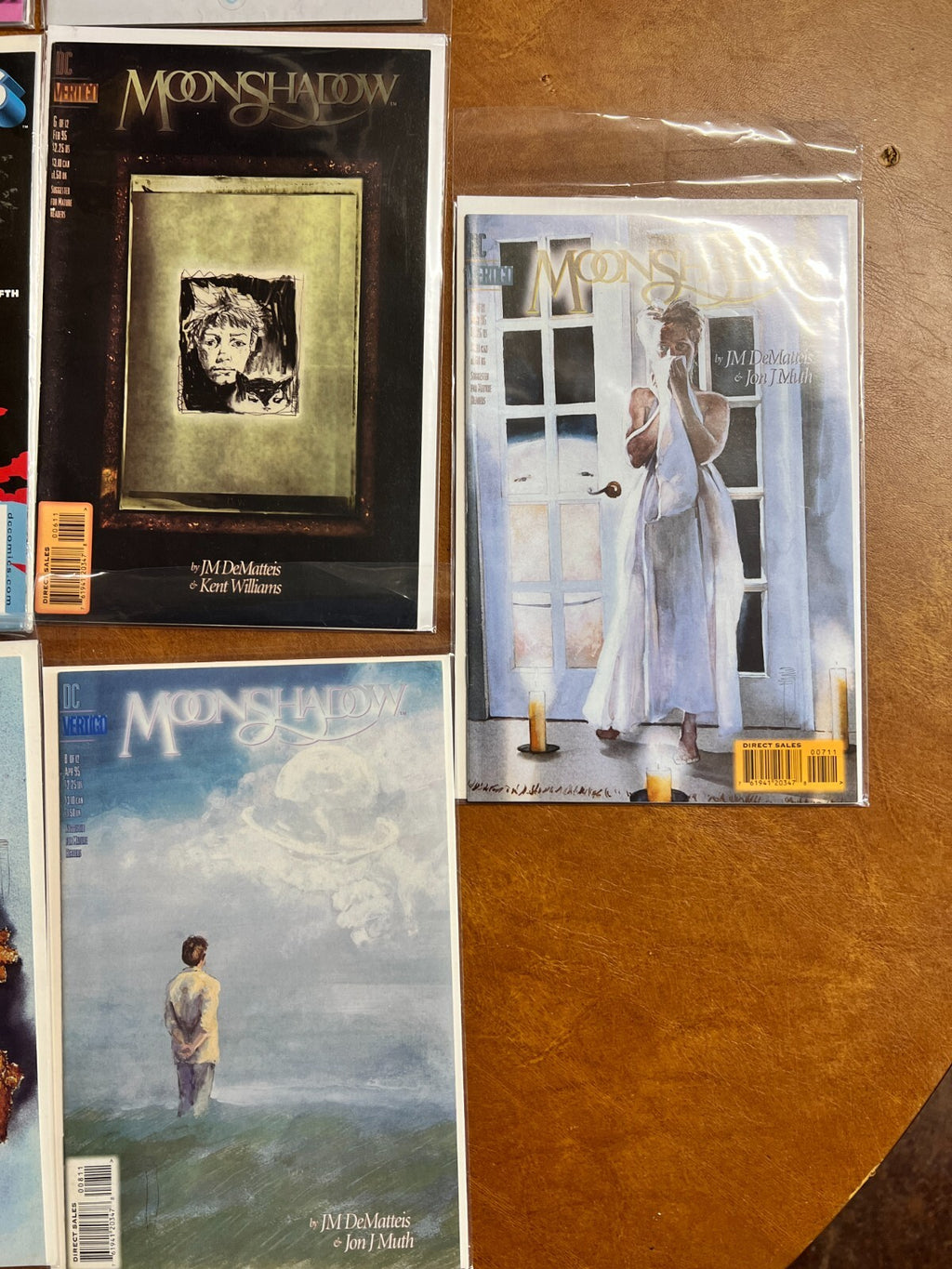 Lot of 10 DC/Vertigo comics Lucifer, Unfollow, Terminal City, 100 Bullets, Moons