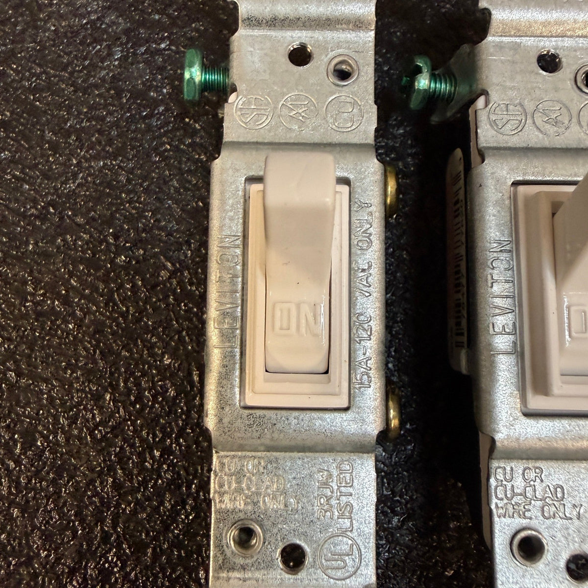Set of 4 Leviton 1451-2W 15 Amp Single-Pole Toggle Switch, Grounding