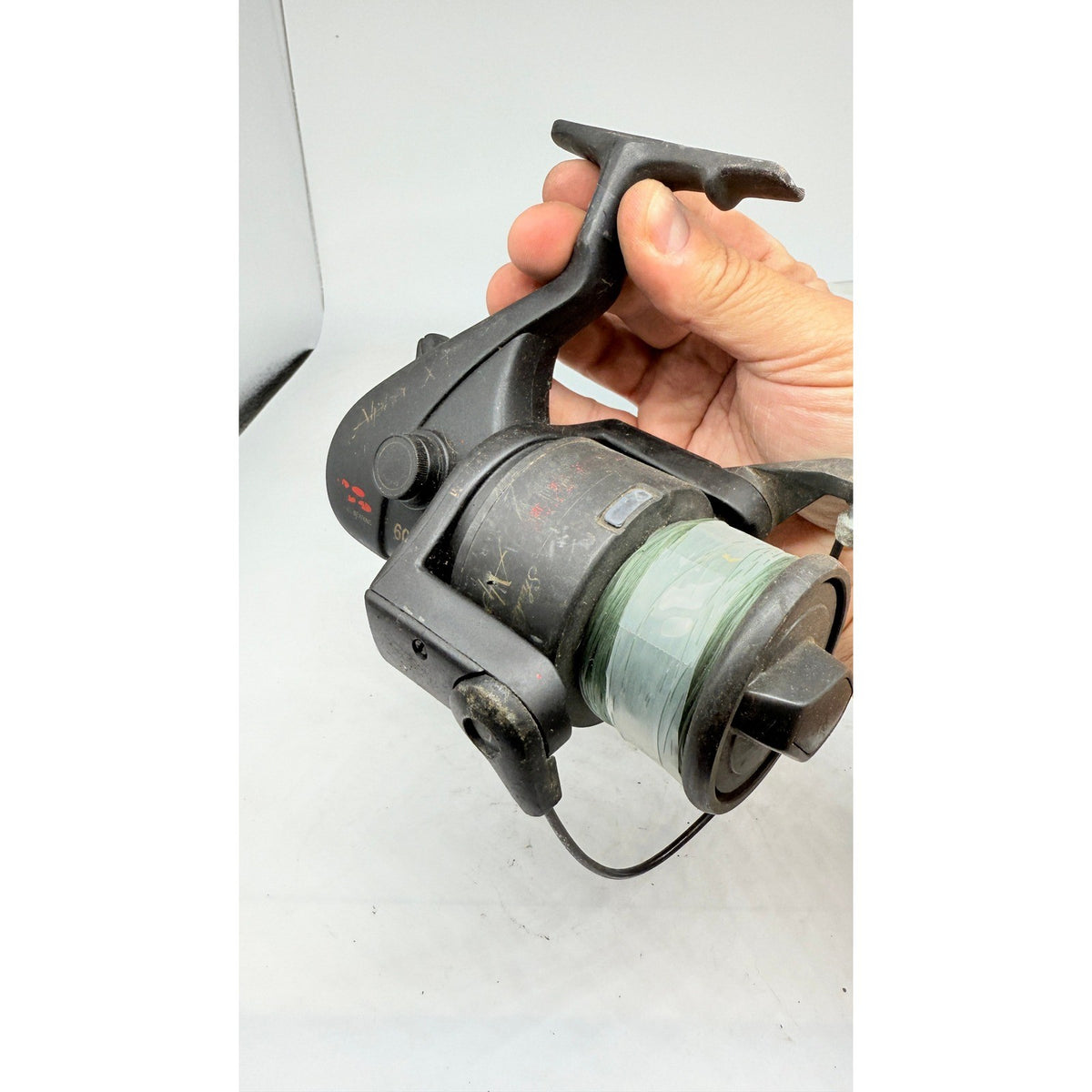 Shakespeare Alpha XT 600 Graphite Spinning Fishing Reel Made in Hong Kong