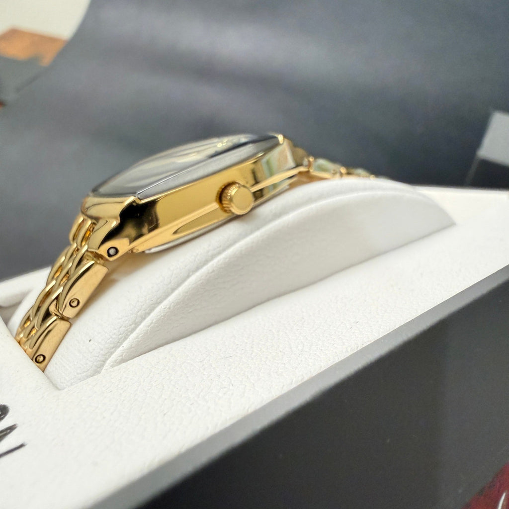 Armitron 75/5195GP Womens Gold Tone Diamond Accented Bracelet Watch New Battery