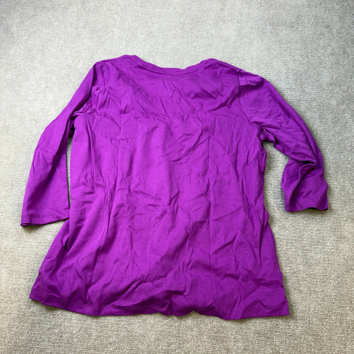 MSRP $18 St. John's Bay Womens XXL Purple V Neck 3/4 Sleeve T-Shirt