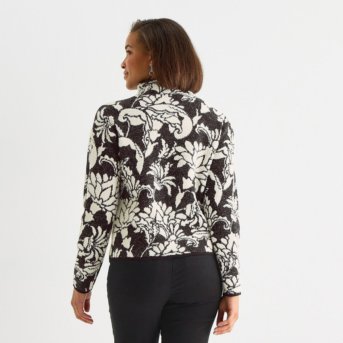 MSRP $58 Liz Claiborne Womens XL Black Floral Funnel Neck Pullover Sweater Long