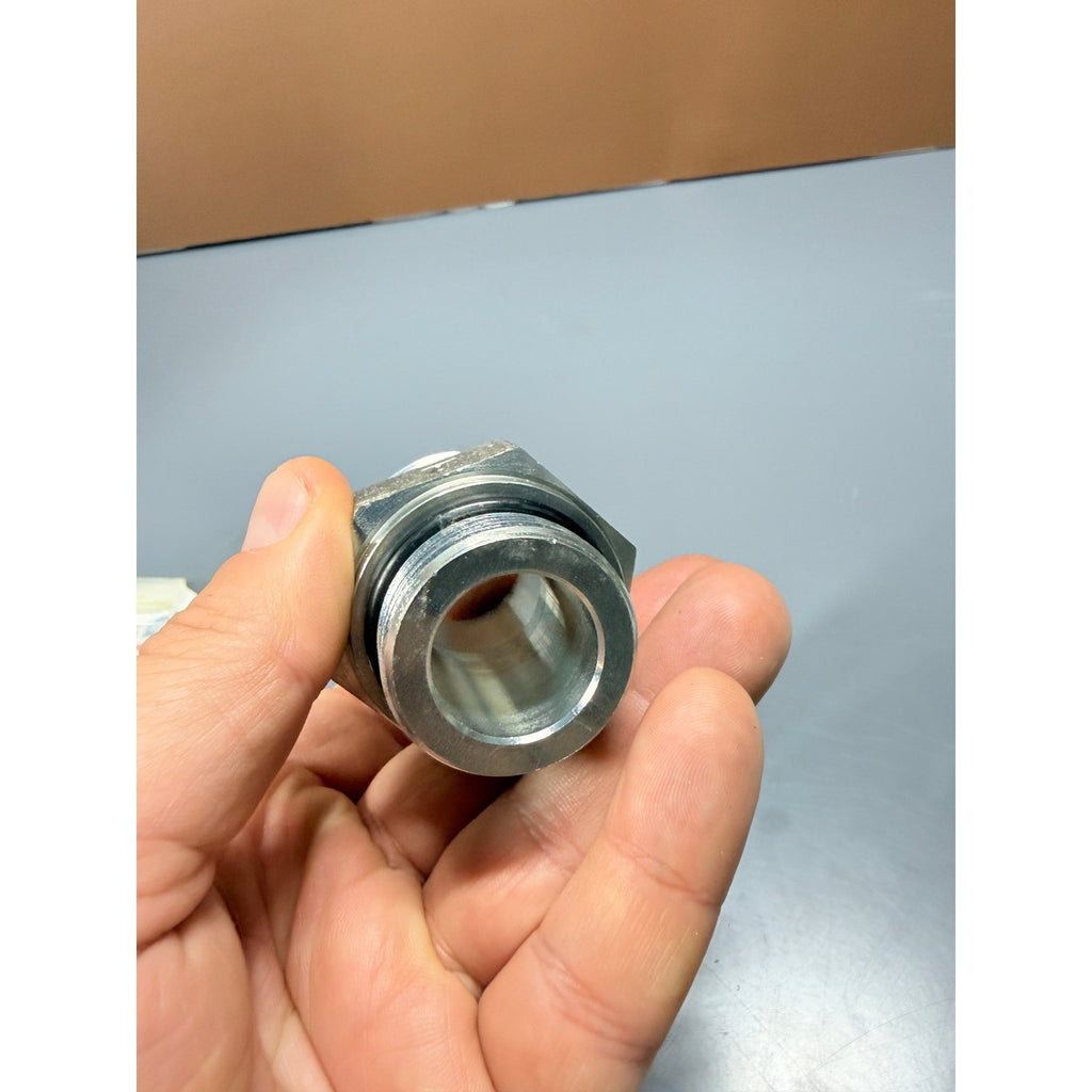 Titan 6400-20-16 Hydraulic Adapter 1-1/4" JIC  x 1" ORB Male (1-5/8-12 x 1-5/16