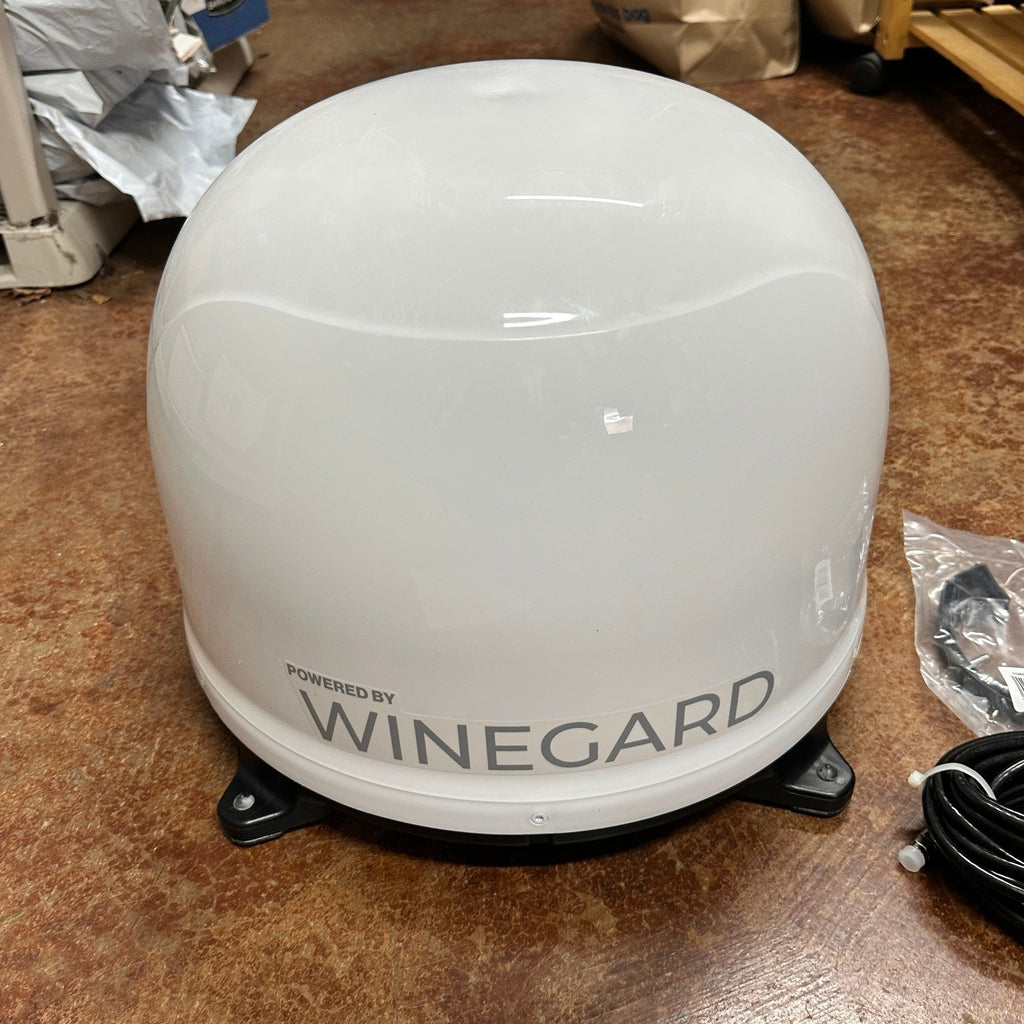 Winegard PL-8000 White Dish Playmaker Dual HD Satellite Antenna