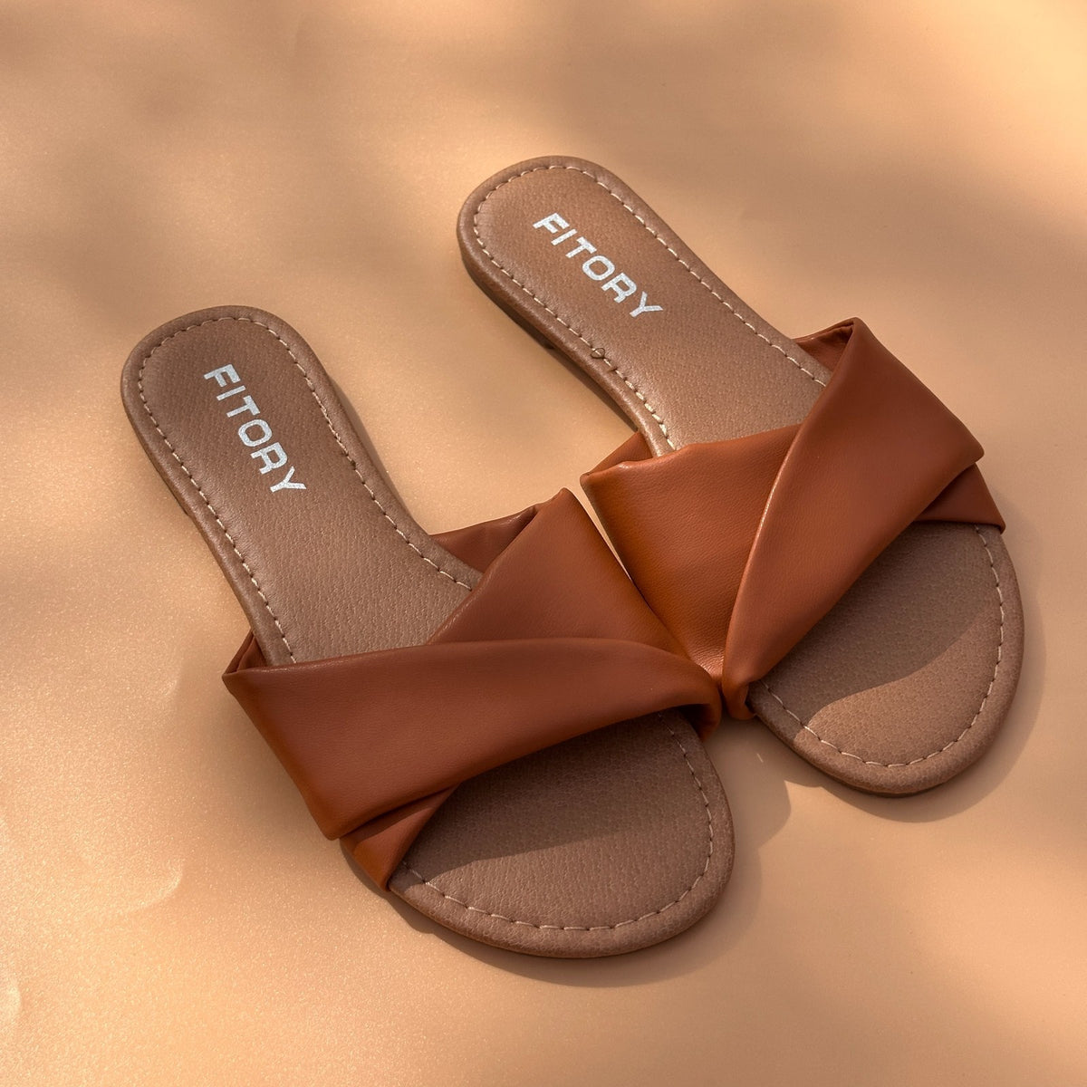 FITORY Women's US 6, 7 Brown Flat Sandals Soft Leather Slide Slippers Summer Fas