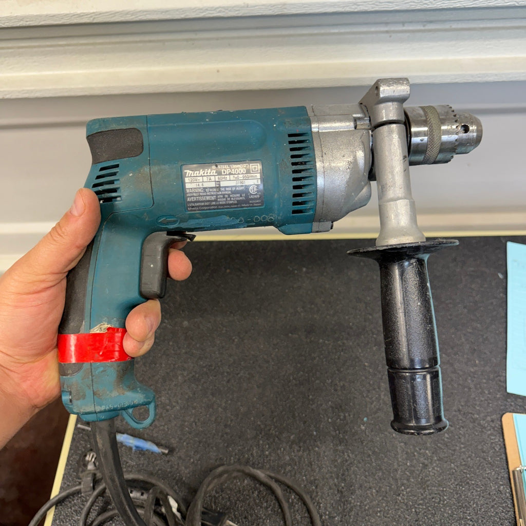 Makita DP4000 1/2" Drill Variable Speed (0 - 950 RPM), 7 AMP Corded