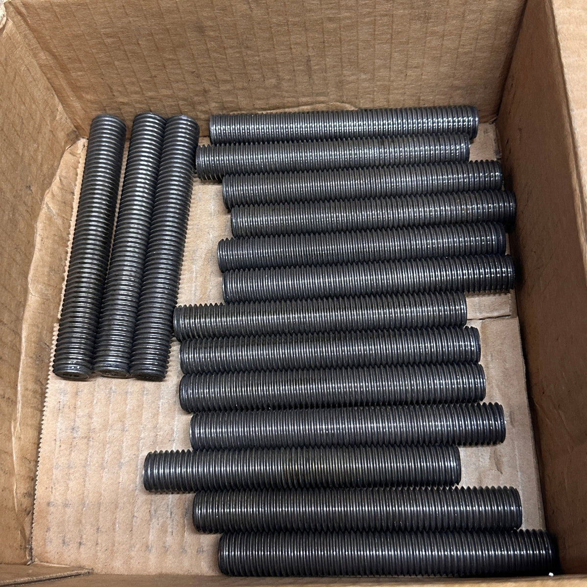 Pack of 16 Perine-Danforth 3/4-10 x 5-1/4 B7 Full Thread Stud Bolts