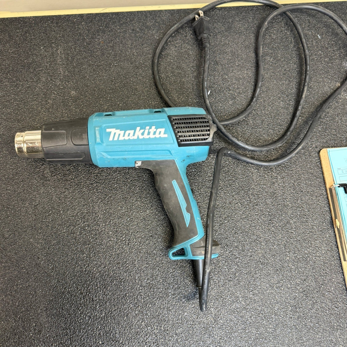 Makita HG6031V Variable Temperature Heat Tool, Corded
