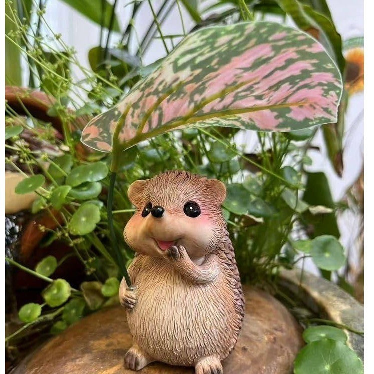 Hedgehog Statue with Umbrella for Outdoor Decor Yard and Garden Decoration
