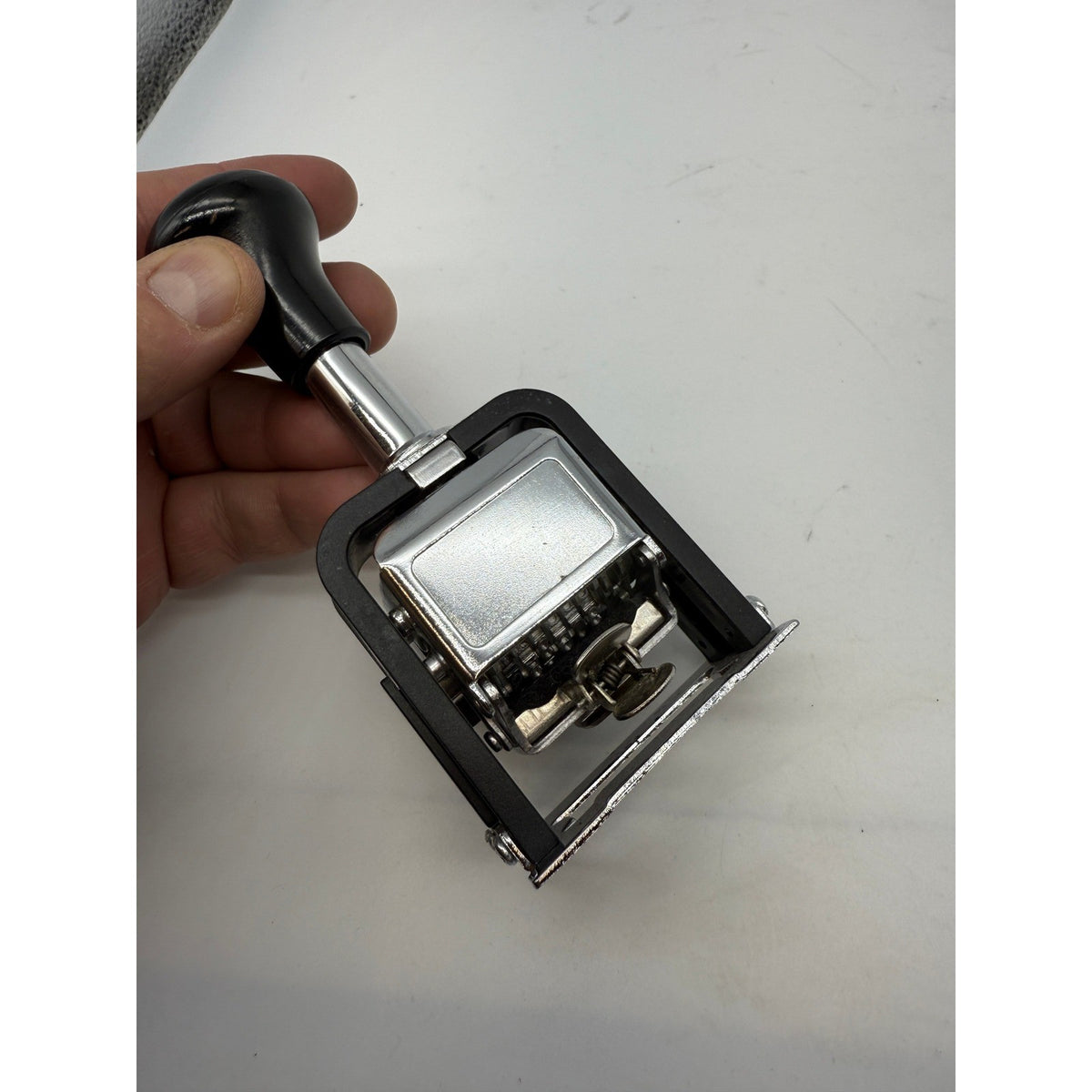 Date Stamp Cosco Automatic Numbering Machine, 6-Digits - Self Inking Price Steel