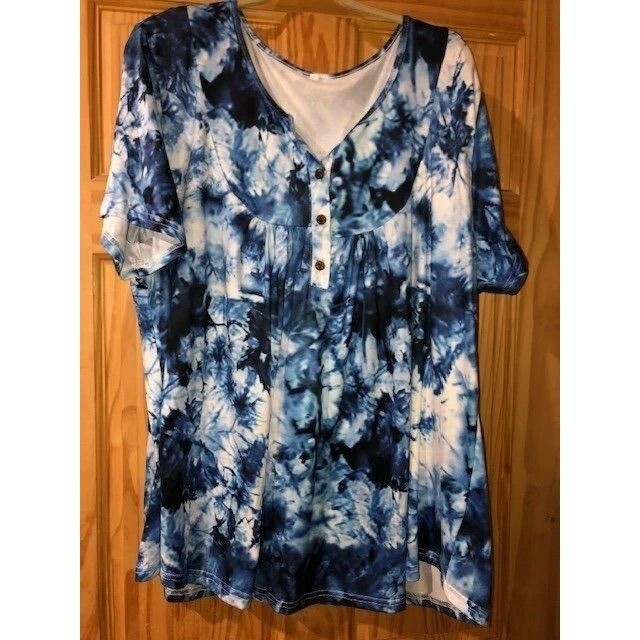 VOGRACE Women's 28W Plus Size Short Sleeve Blue Tye Die Henley Shirt Flowy Tun