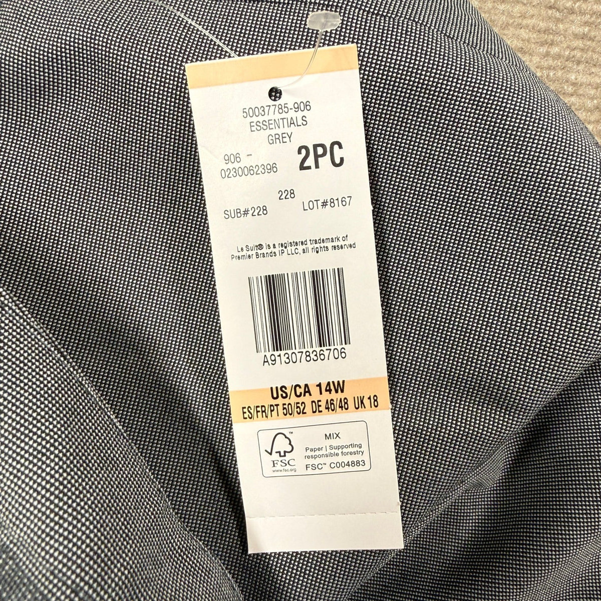 MSRP $160 Le Suit Womens 14W Grey 2 Piece Straight Leg Pant Suit