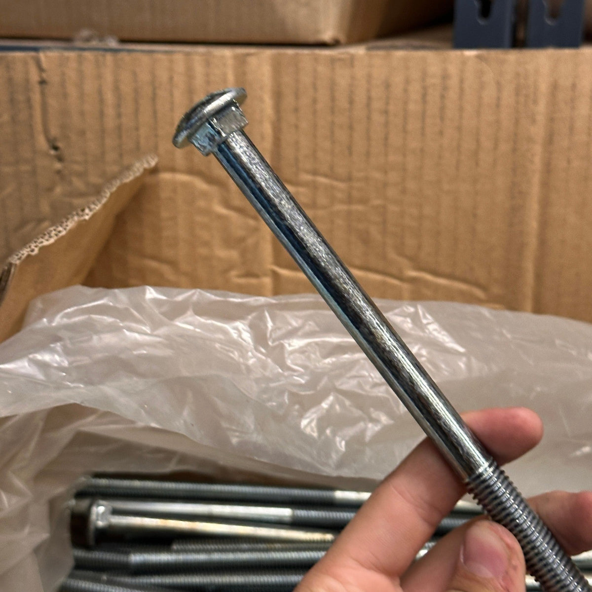 Pack of 24 Brighton-Best 1/2-13 x 11 Carriage Bolts Zinc Plated