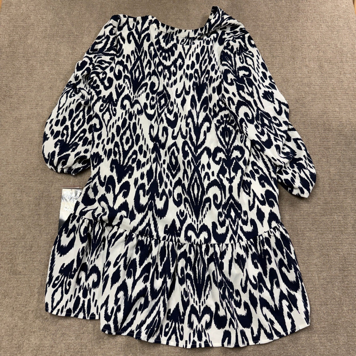 MSRP $69 Be by CHETTA B Womens XL Navy White Shift Dress V Neck Long Sleeve