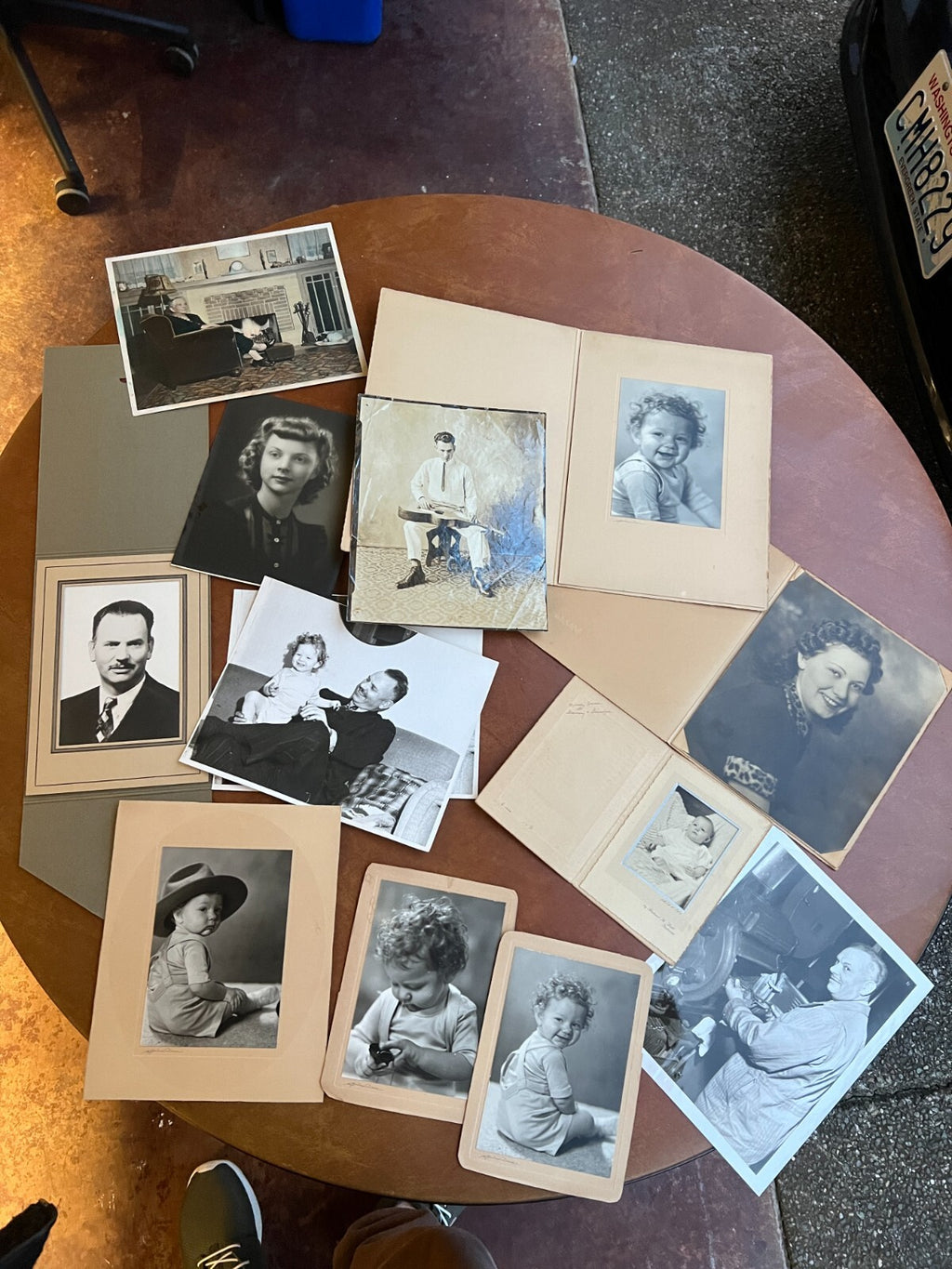 Lot of Vintage Cabinet Cards and Photographs