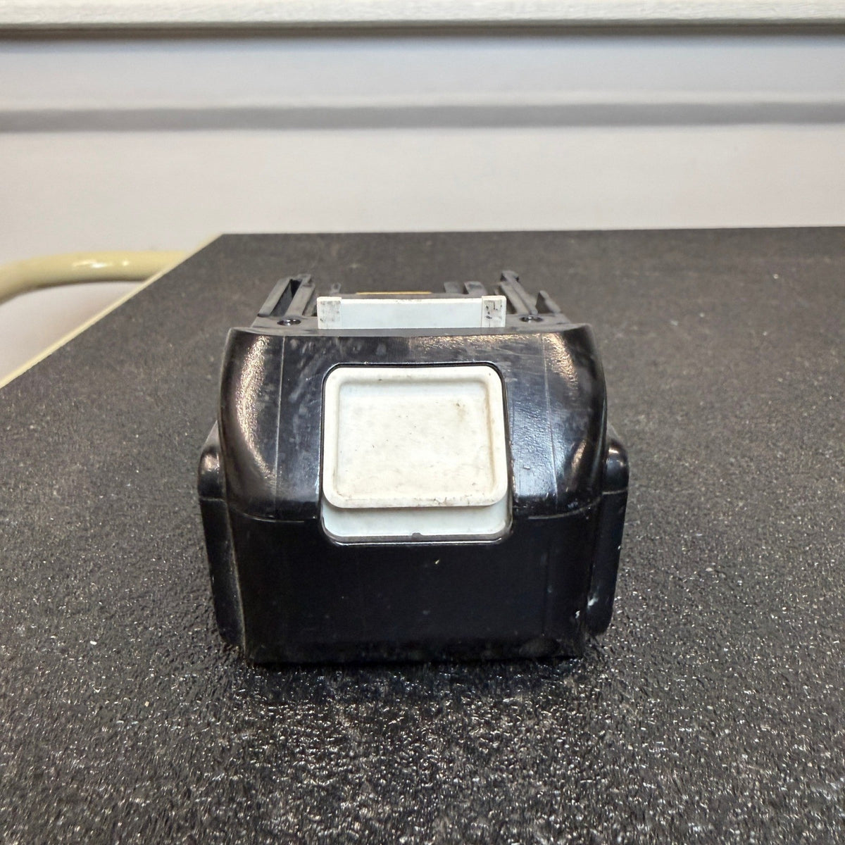 Genuine Makita BL1850B 18V Li‑Ion Rechargeable Battery 5.0Ah