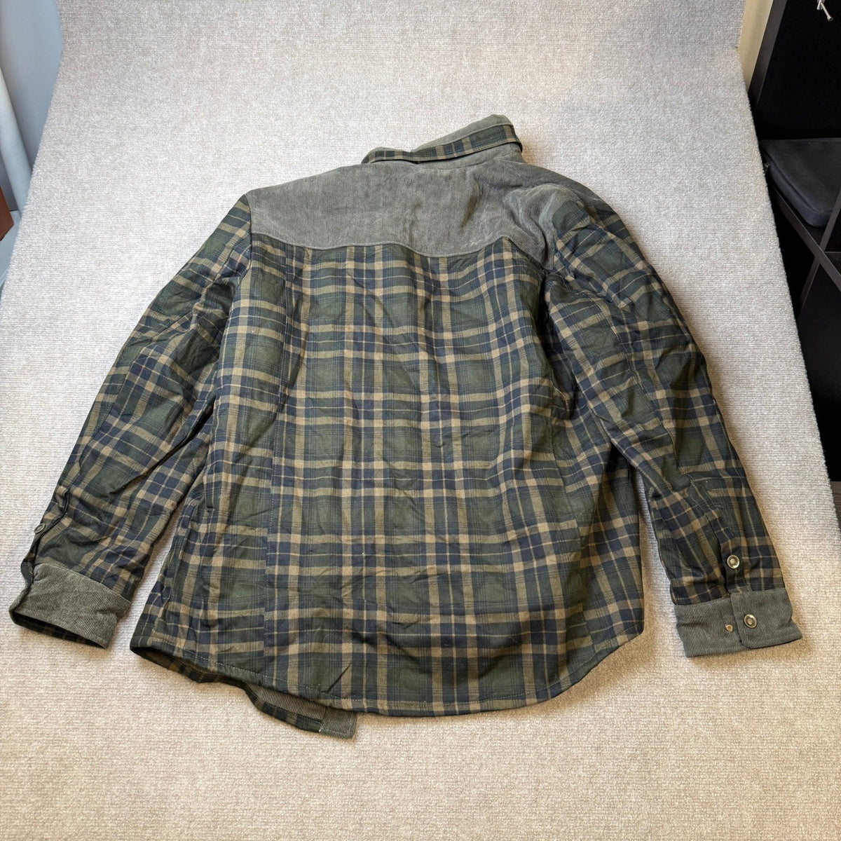Eisctnd Men's L Dark Green Sherpa Lined Plaid Flannel Jacket Long Sleeve Button