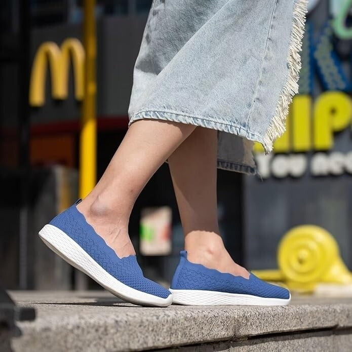 Women's US 5.5 Slip-on Knit Flat Shoes Solid Color Comfy Anti-skid Casual Walkin