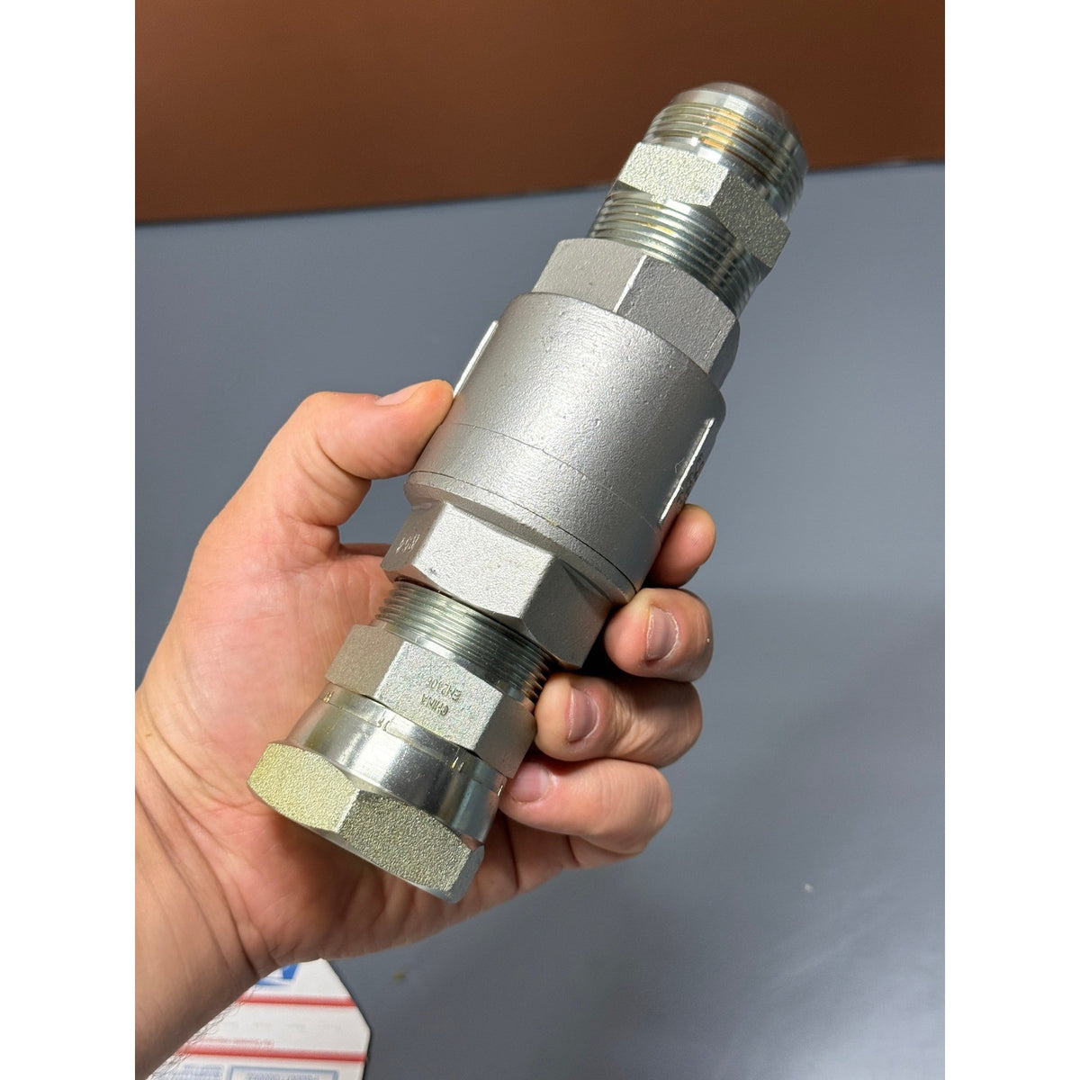 1-1/4" Stainless Steel Ball Valve CF8M 1000 WOG w/ Adapter Fittings NO HANDLE