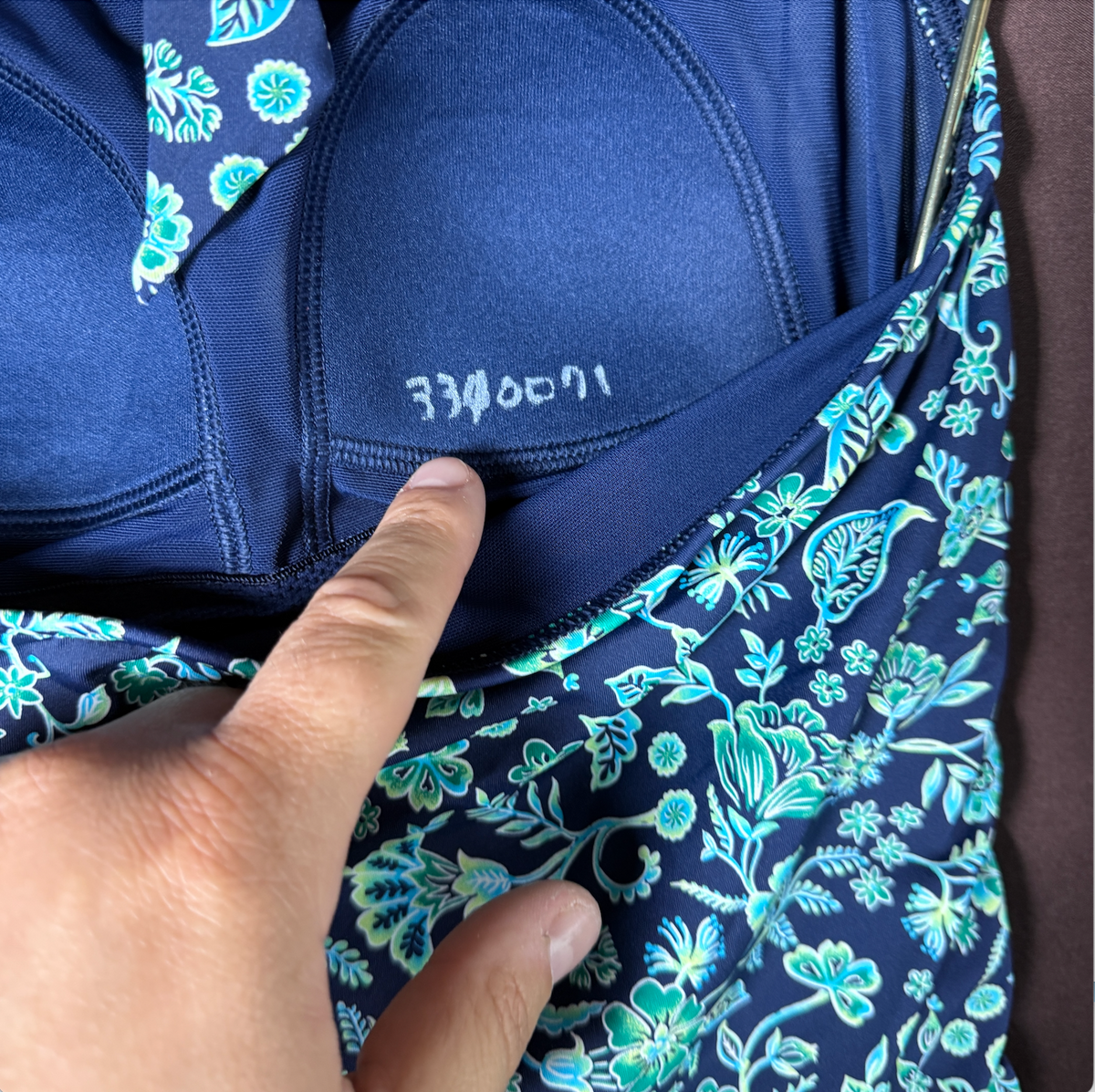 Lands' End Women's 2 UPF 50 Squareneck Halter Tankini Swimsuit Top Navy/Turquois