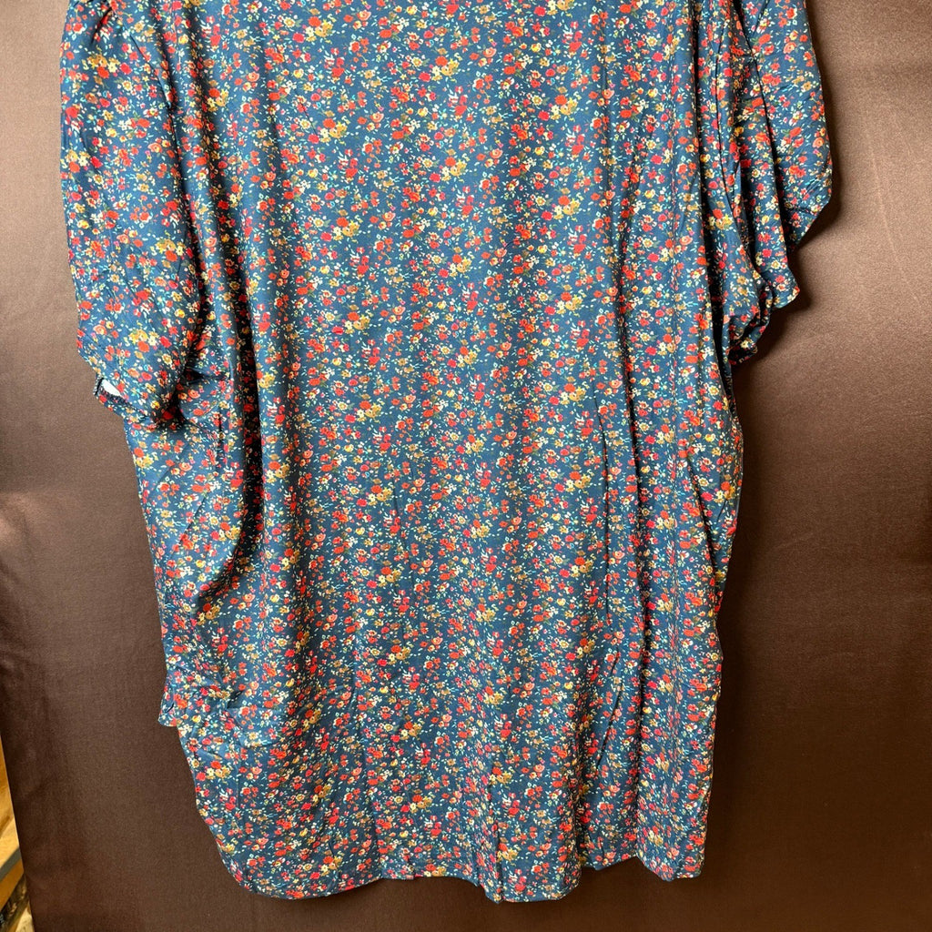 VISLILY Women's 4XL Petal Short Sleeve T-Shirt Square Neck Top Blouse Flowy Pl