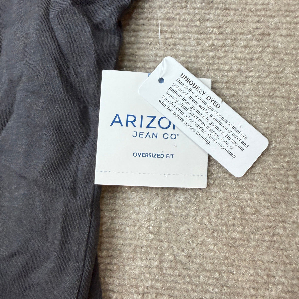 MSRP $24 Arizona Jean Co Juniors L Gray 1982 Oversized Short Sleeve T-Shirt