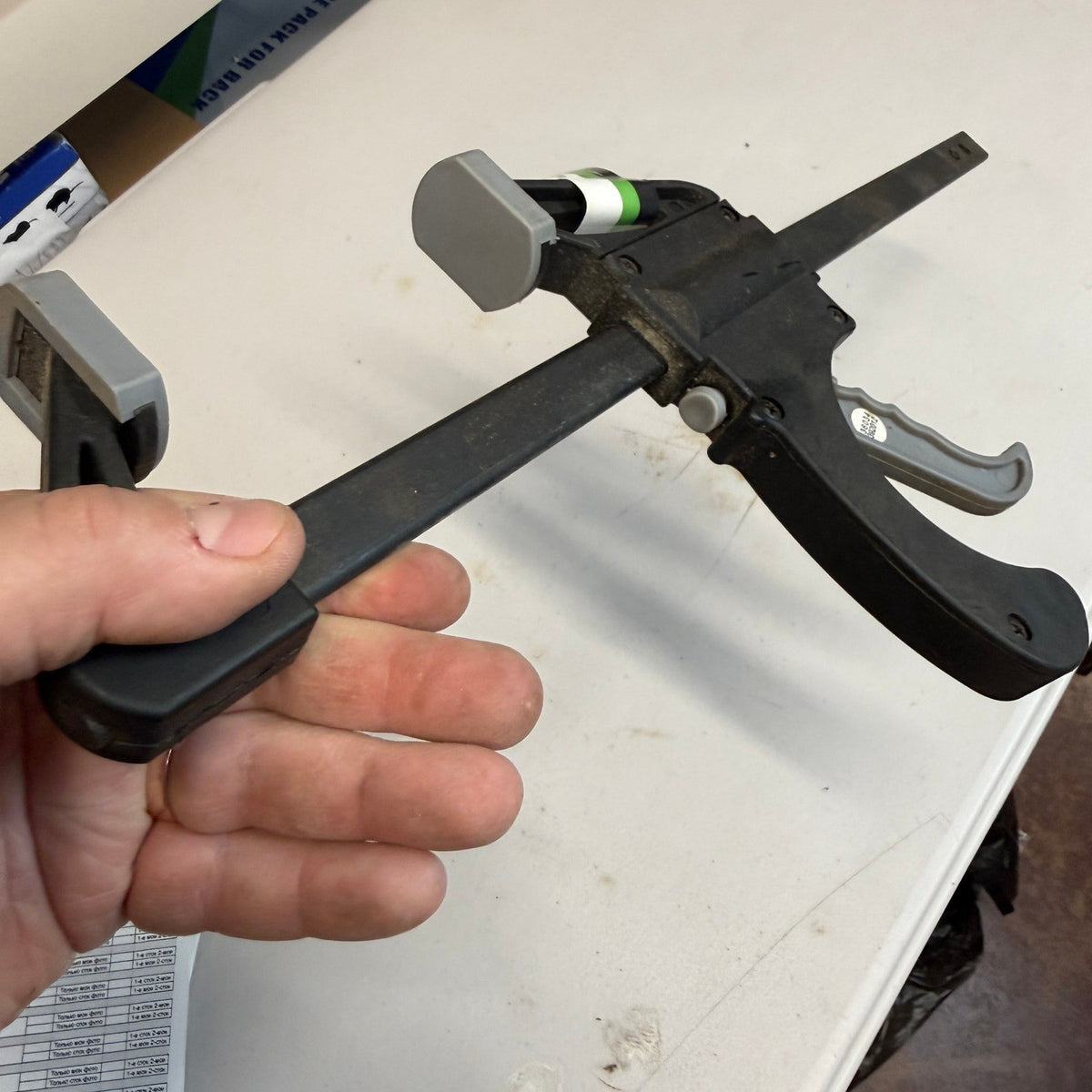 Pittsburgh 46807 12" Ratchet Bar Clamp Spreader