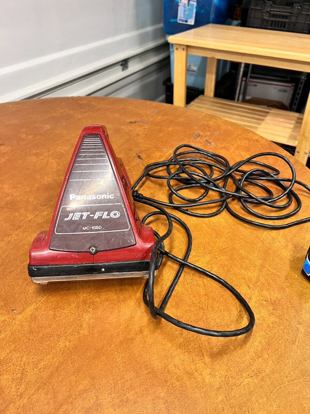 Panasonic Jet-Flo MC-1050 Red Hand Held Vacuum Cleaner