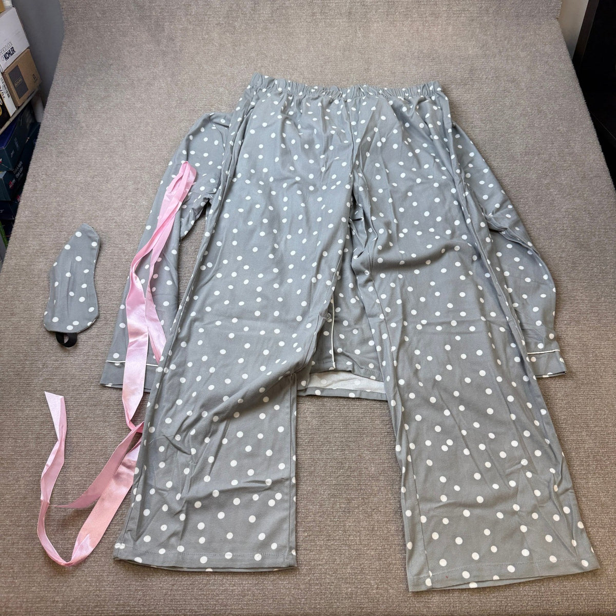 NWT White Mark Women's L Grey Polka Dots 3 Piece Long Sleeve Pants Pajama Set