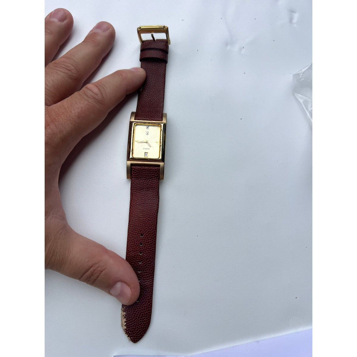 SV Sergio Valente Diamond Unisex Dress Watch Brown F-EAJDA VJ32 For Parts/Repair