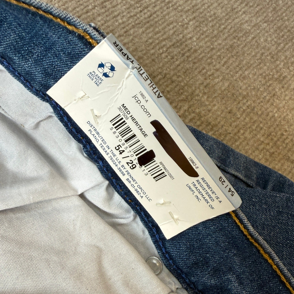 NWT Arizona Jean Co Mens 54x29 Med Heritage Athletic Fit Tapered Leg Jeans