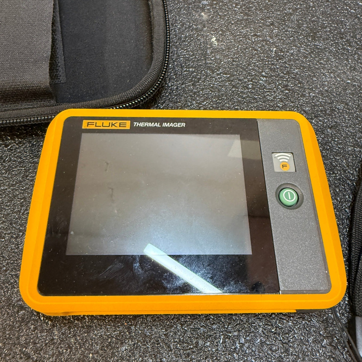 Fluke PTi120 Pocket Thermal Imager Camera 120 x 90 w/ Case