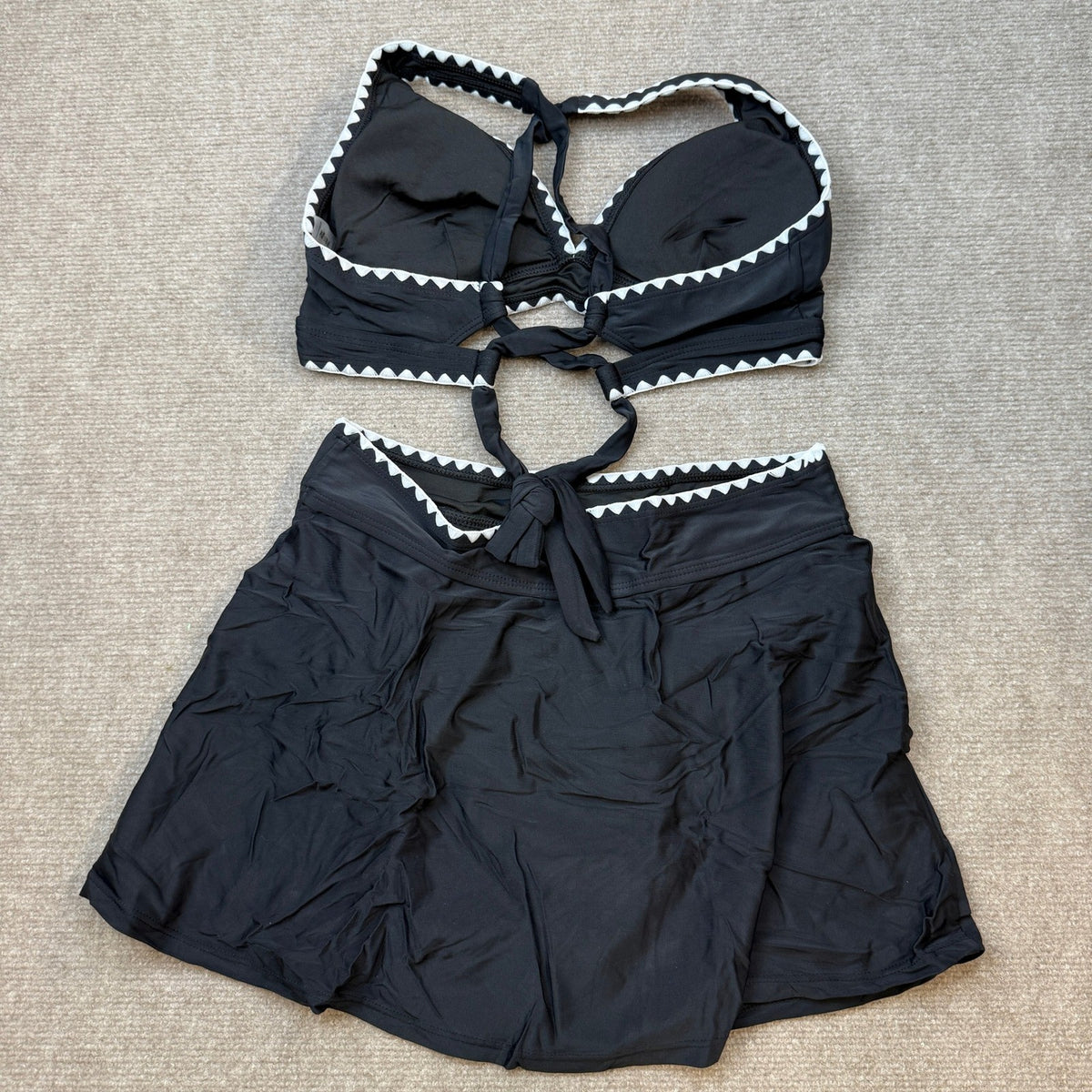 MSRP $39 SUUKSESS Women's M Black High Waisted Bikini Set with Skirt Sexy