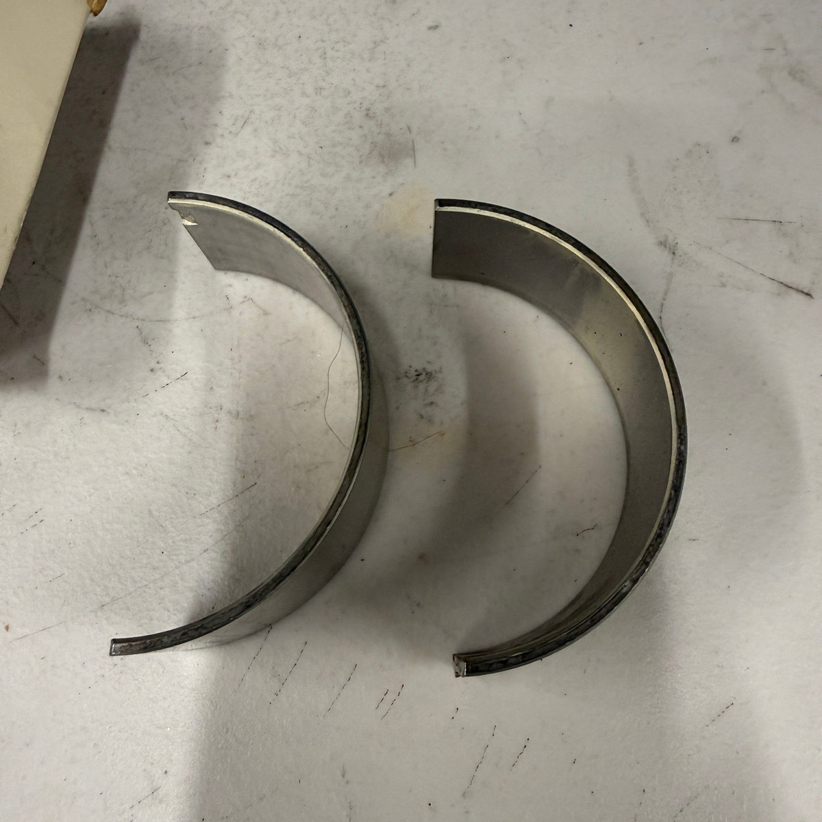 FP Diesel FP-1808059 Connecting Rod Bearing, Wide, Standard
