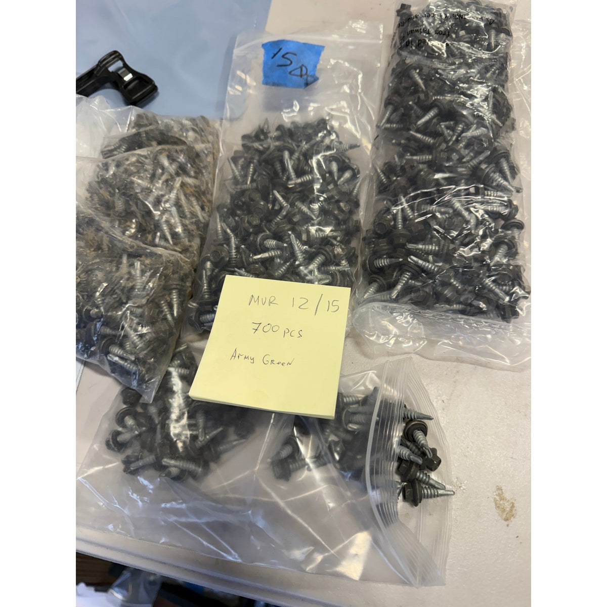 Lot of 700 Army Green 7/8" Stitch Screws Roofing Hex Washer Head
