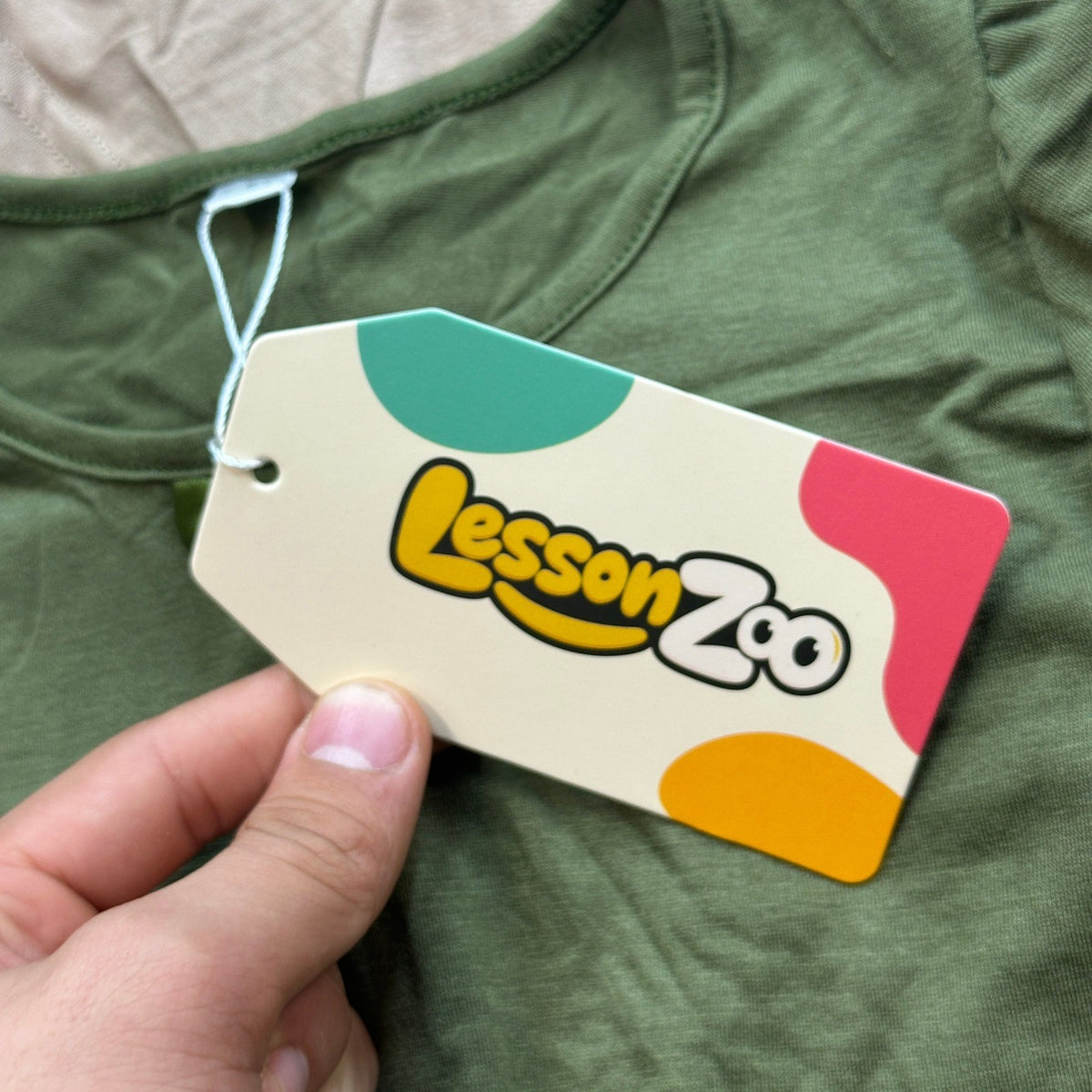 NWT LessonZoo 3 Pack Girls 7-8Y Cream/Khaki/Olive Green Bow Crewneck Tees Short
