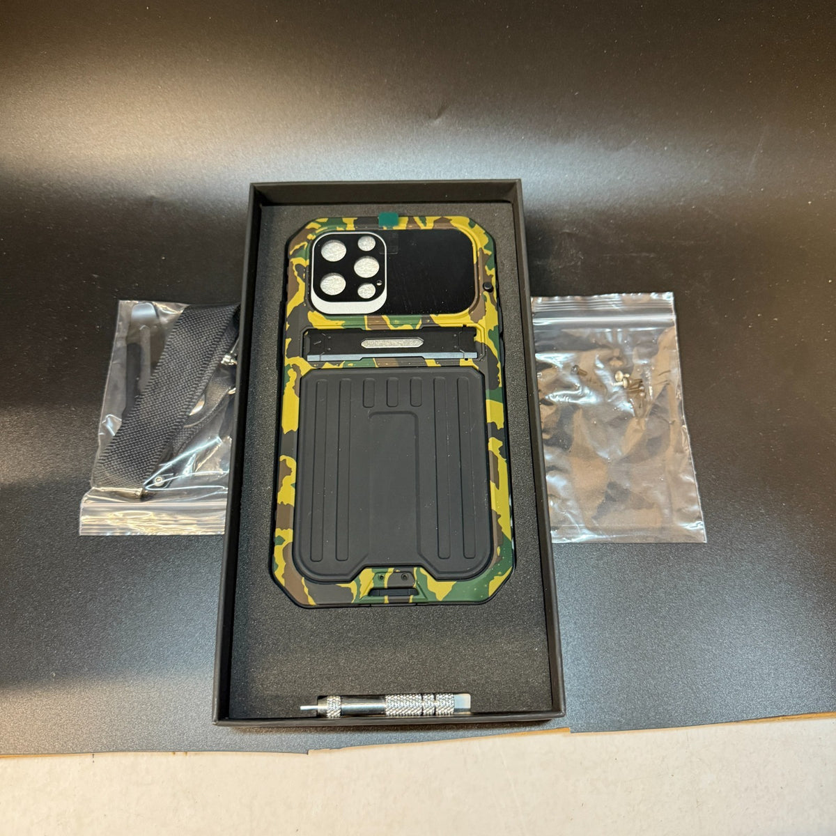 Aluminium Shockproof Case for iPhone 12–14 Pro / Pro Max Built-in Tempered Glass
