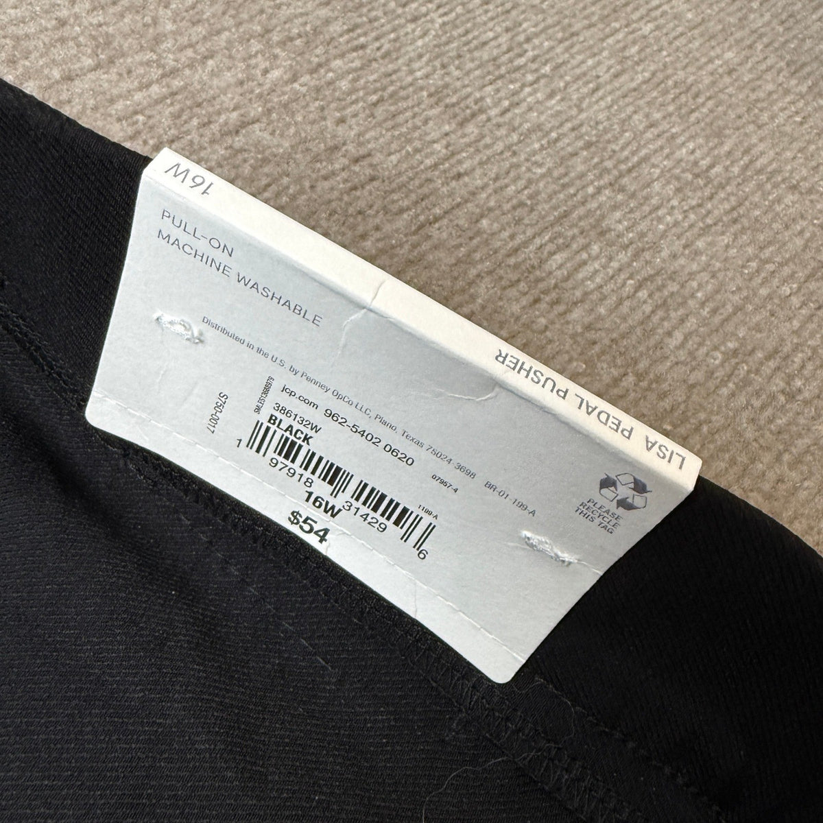 MSRP $54 Liz Claiborne Lisa Womens 16W Black Straight Capri Pants