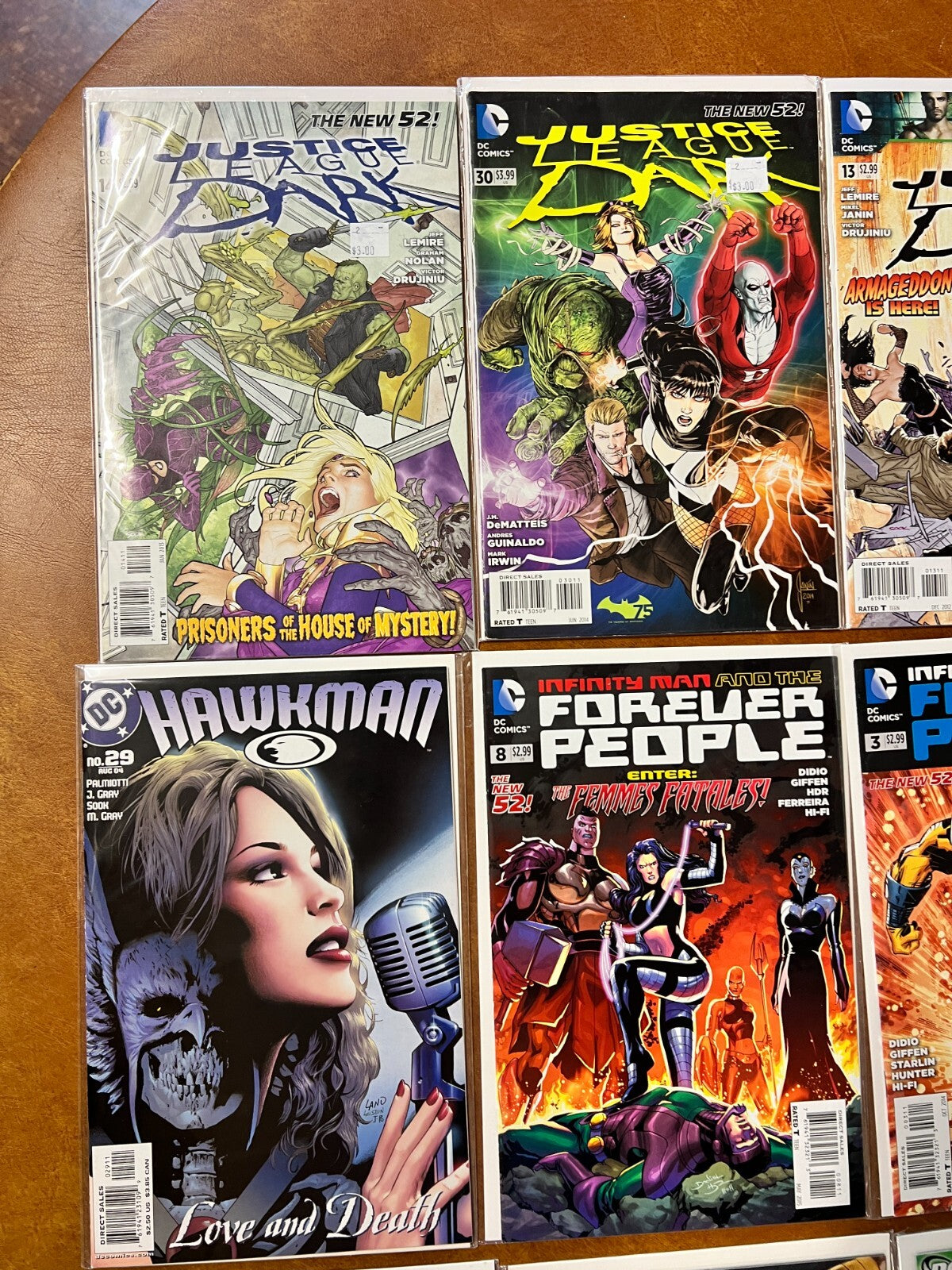 Lot of 13 | Dc Comics - Justice League Dark, Birds of Prey, Forever People, Ban