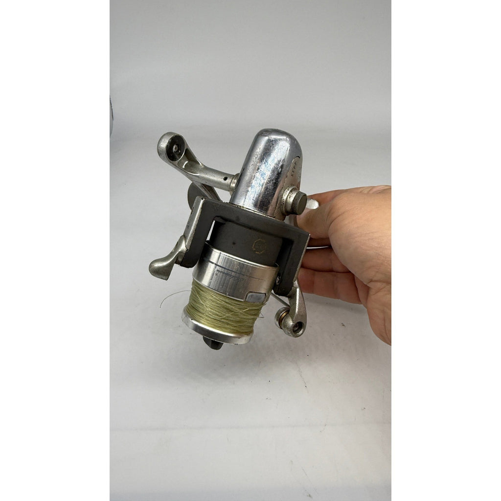 Shakespeare Medalist 4435 Spinning Fishing Reel