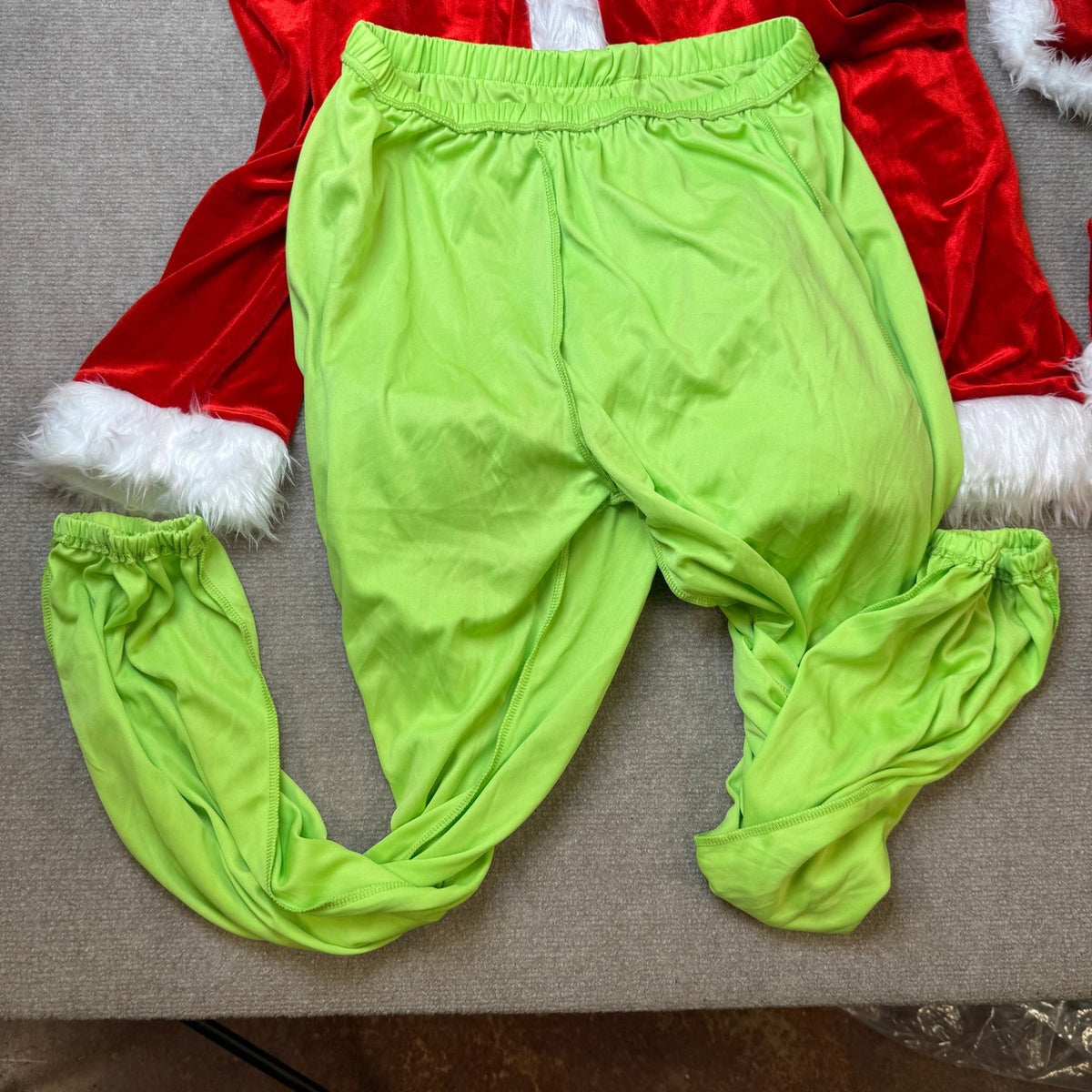 Men's L Christmas Costume Adult Green Furry Monster Santa Suit