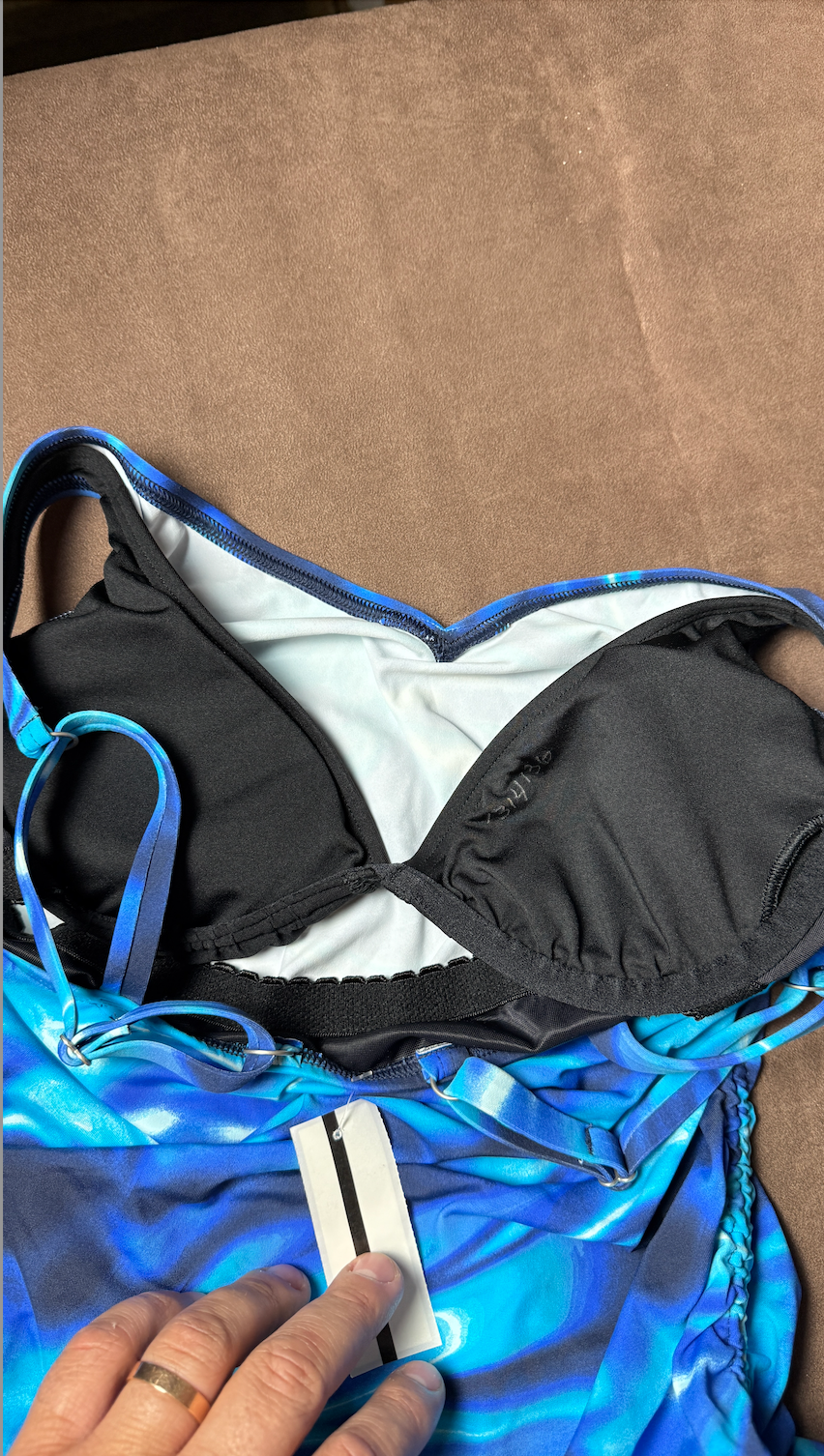 Lands' End Women's 4R, 2-4L Adjustable Underwire Tankini Swimsuit Top Chlorine