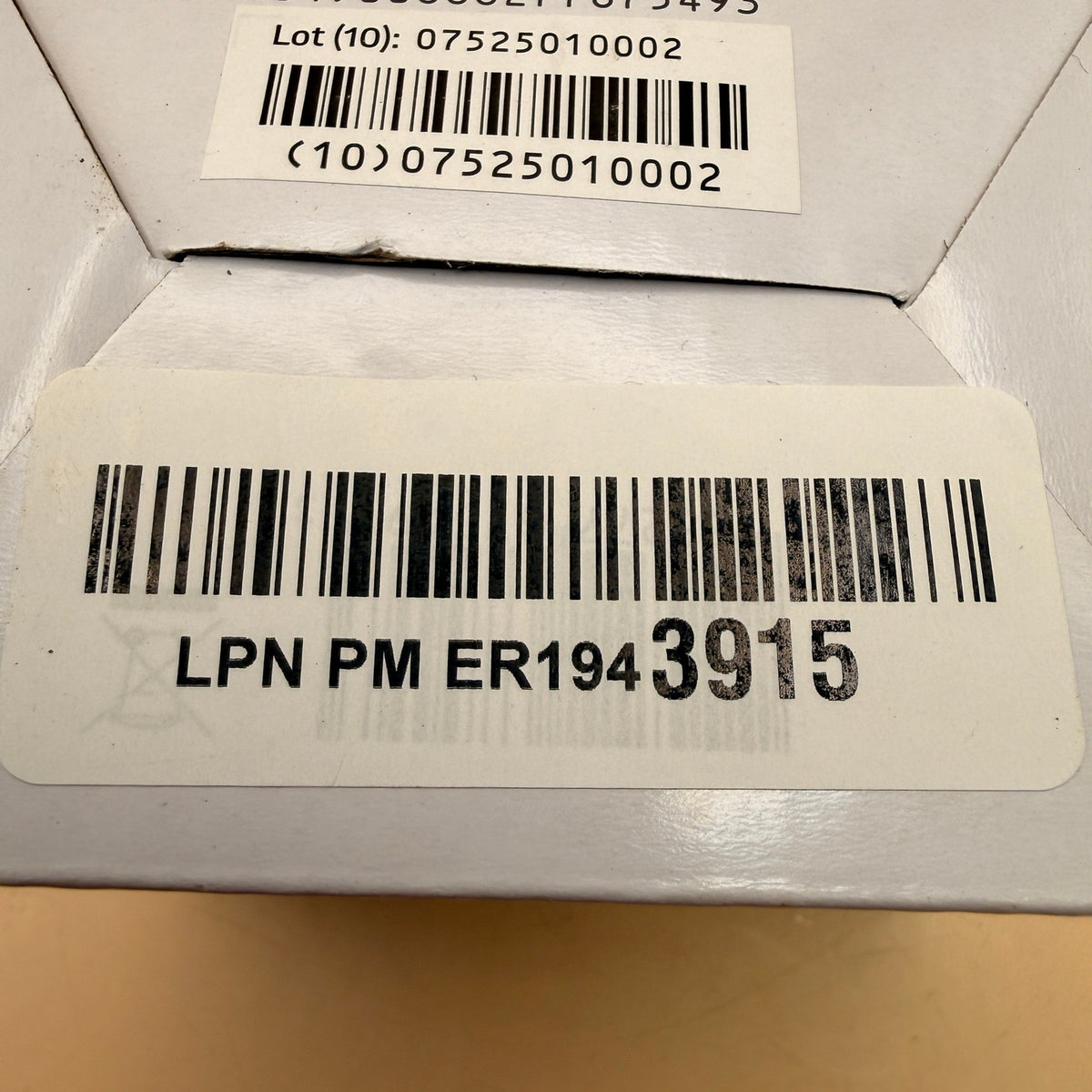 Medline MDS4003 Digital Wrist Blood Pressure Monitor SCRATCHED SEE PHOTO 3