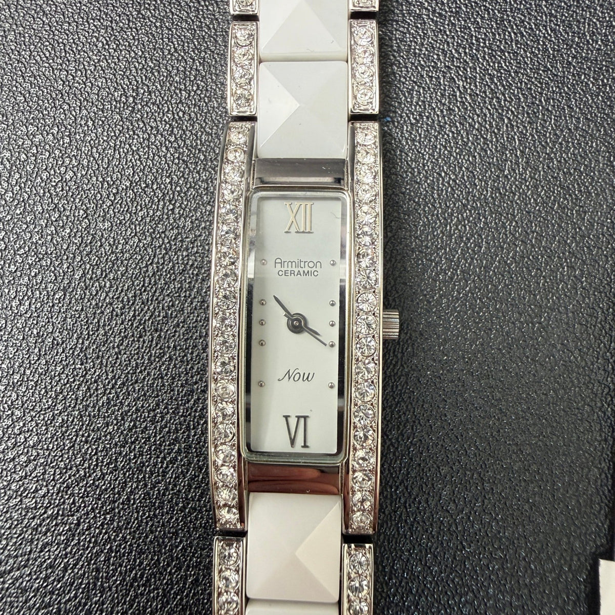 Armitron 75/5033SV Womens Silver/White Tone Crystal Fashion Watch NEEDS BATTERY