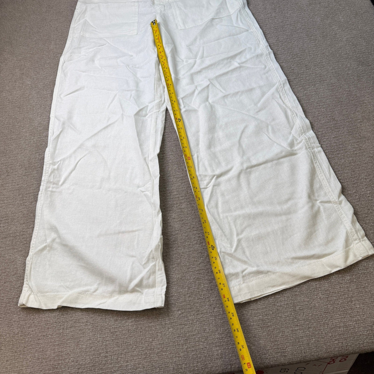 MSRP $48 St. John's Bay Womens S Short White Wide Leg High Rise Pull-On Pants