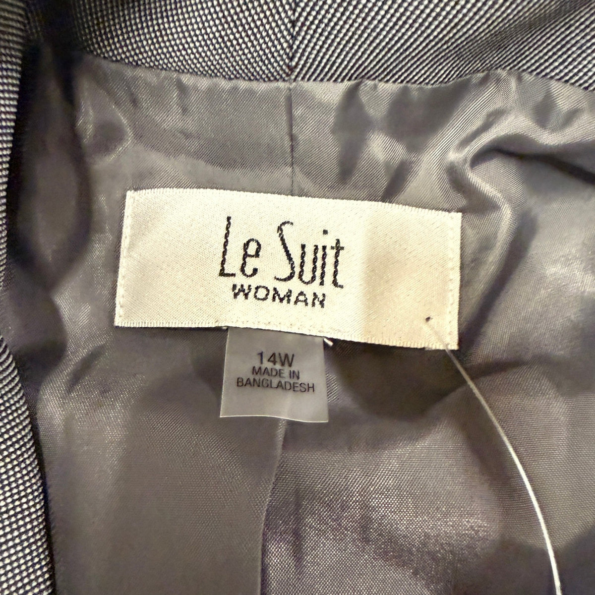 MSRP $160 Le Suit Womens 14W Grey 2 Piece Straight Leg Pant Suit