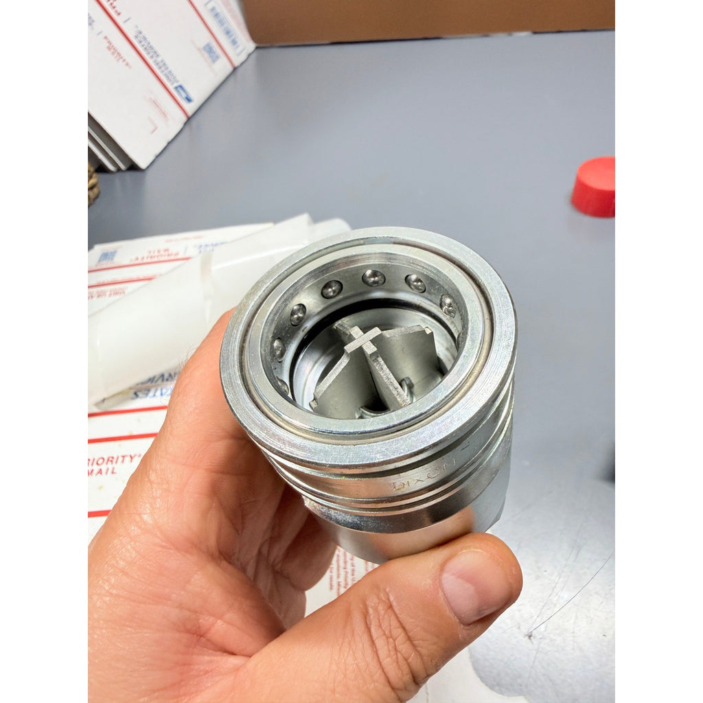 Dixon 10VJM10 Hydraulic Quick Disconnect Coupling, 1-1/4" Size, 1-5/8"-12 Thread