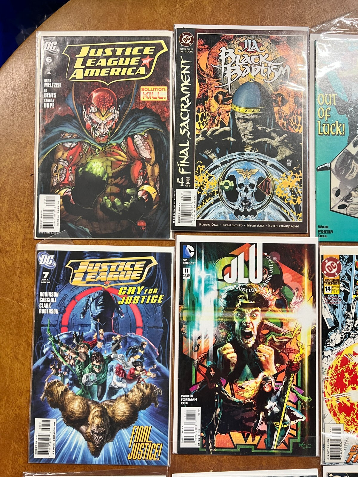Lot of 12 Dc comics Justice League of America, Task Force. Black Baptism